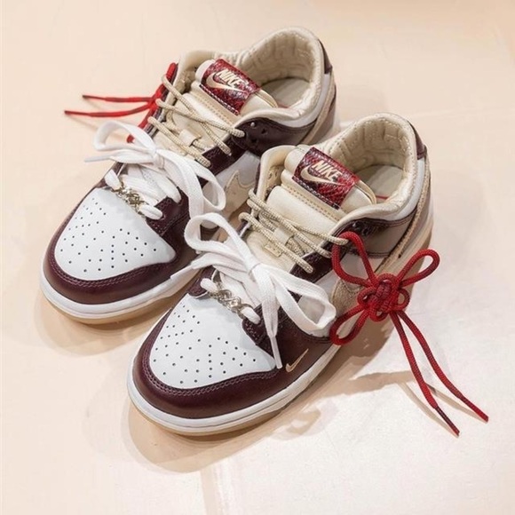 NWT NIKE Dunks! RARE! - Picture 3 of 15